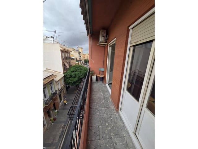 2 slaapkamer Flat te koop in Alicante stad - € 135.000 (Ref: 9771806)