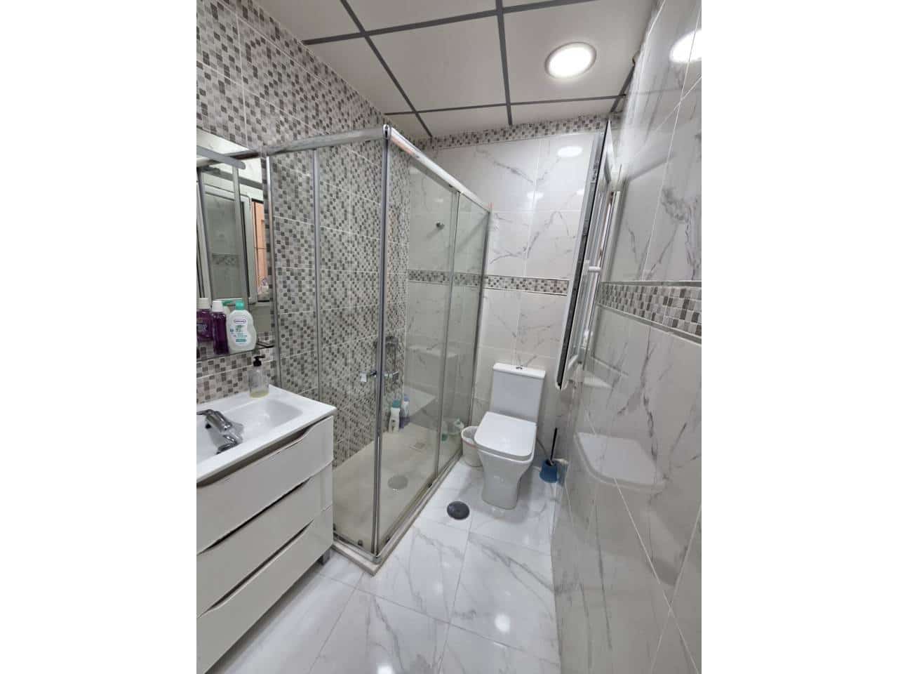 2 slaapkamer Flat te koop in Alicante stad - € 135.000 (Ref: 9771806)