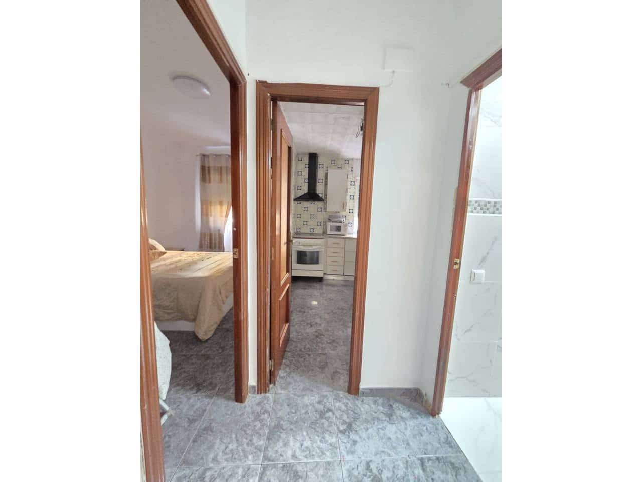 2 slaapkamer Flat te koop in Alicante stad - € 135.000 (Ref: 9771806)