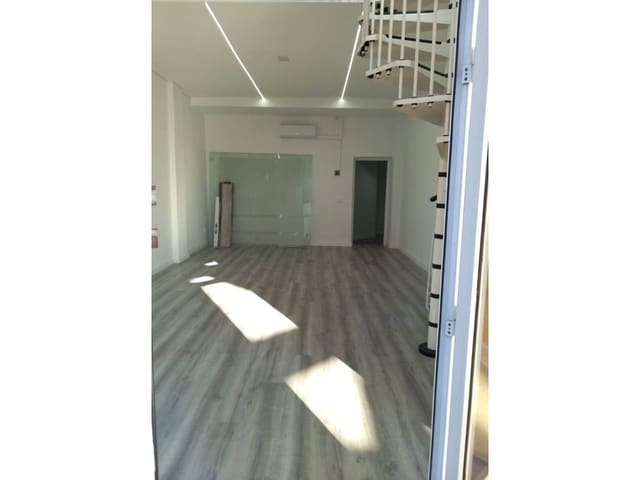 Erhverv til leje i Alicante by - € 800 (Ref: 9793846)