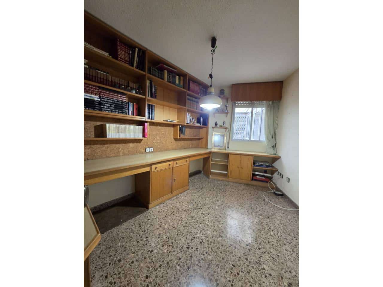 4 slaapkamer Flat te koop in Alicante stad met garage - € 420.000 (Ref: 9793847)