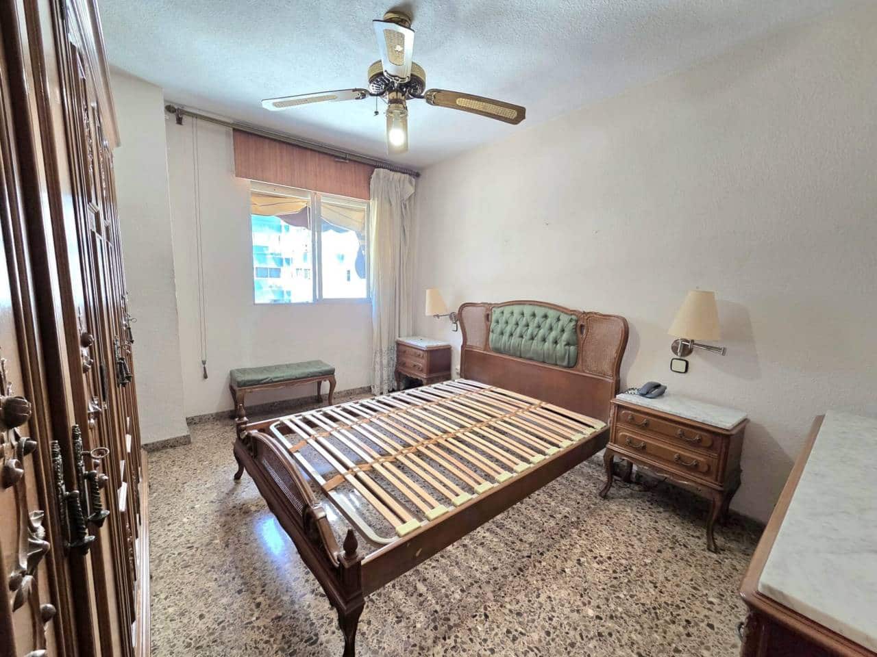 4 slaapkamer Flat te koop in Alicante stad met garage - € 420.000 (Ref: 9793847)