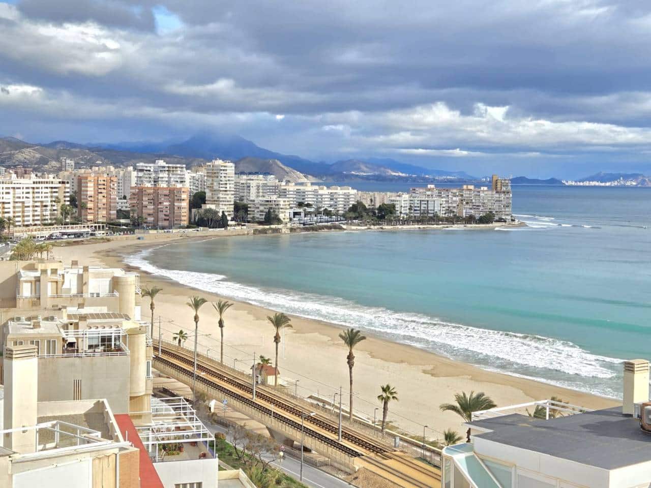 3 Zimmer Wohnung zu vermieten in El Campello mit Pool Garage - 1.500 € (Ref: 9807127)