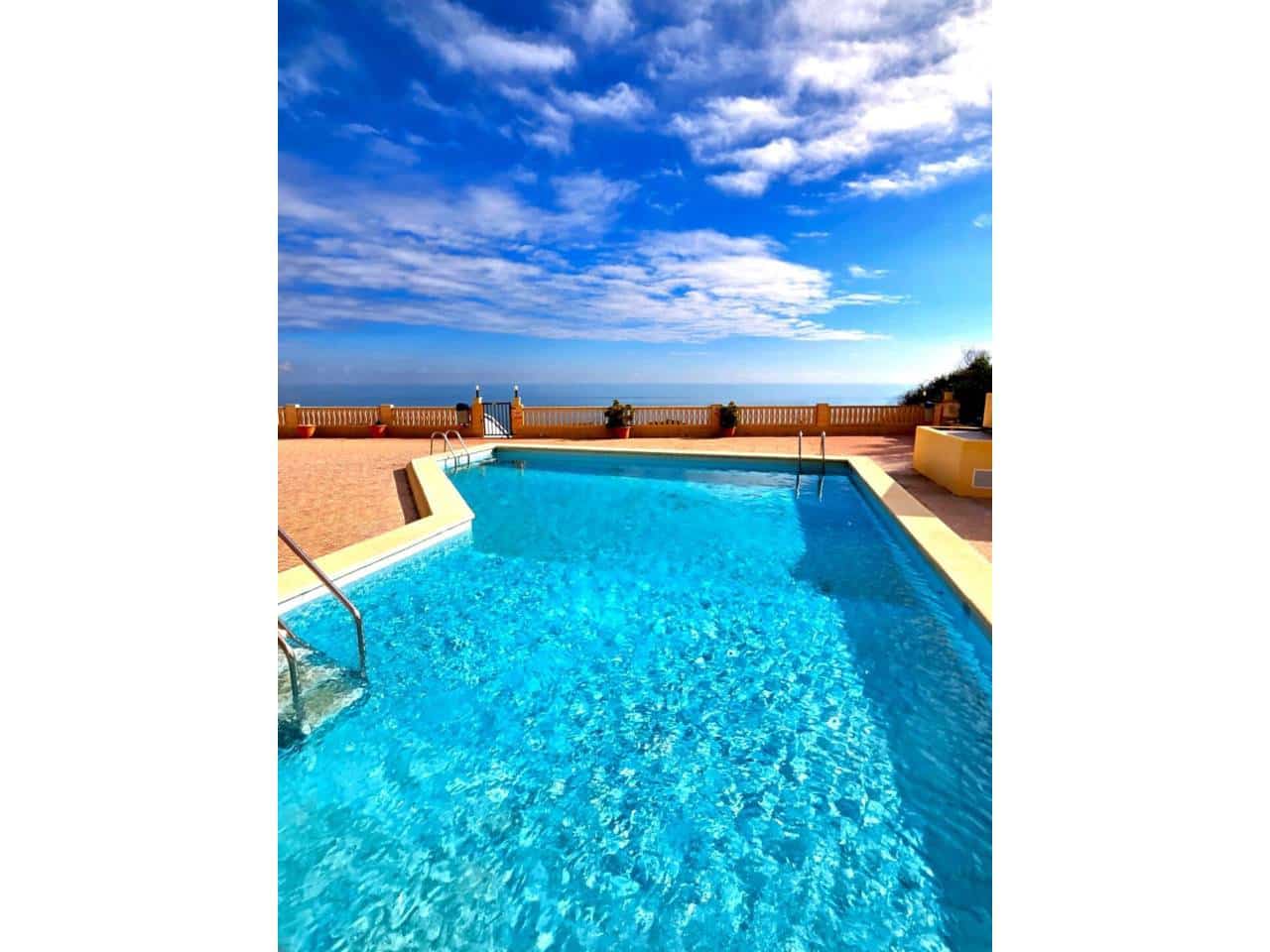 3 Zimmer Wohnung zu vermieten in El Campello mit Pool Garage - 1.500 € (Ref: 9807127)