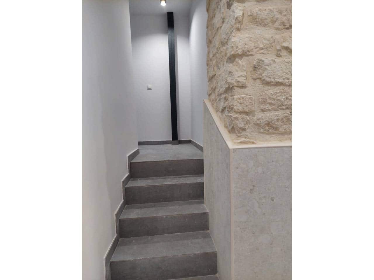 1 slaapkamer Flat te huur in Alicante stad - € 890 (Ref: 9816490)