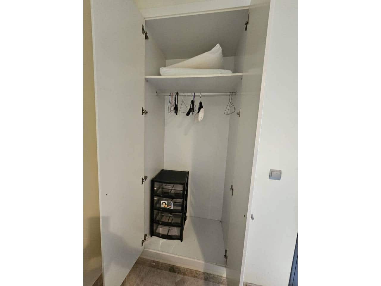 2 slaapkamer Flat te huur in Alicante stad met garage - € 1.000 (Ref: 9835056)