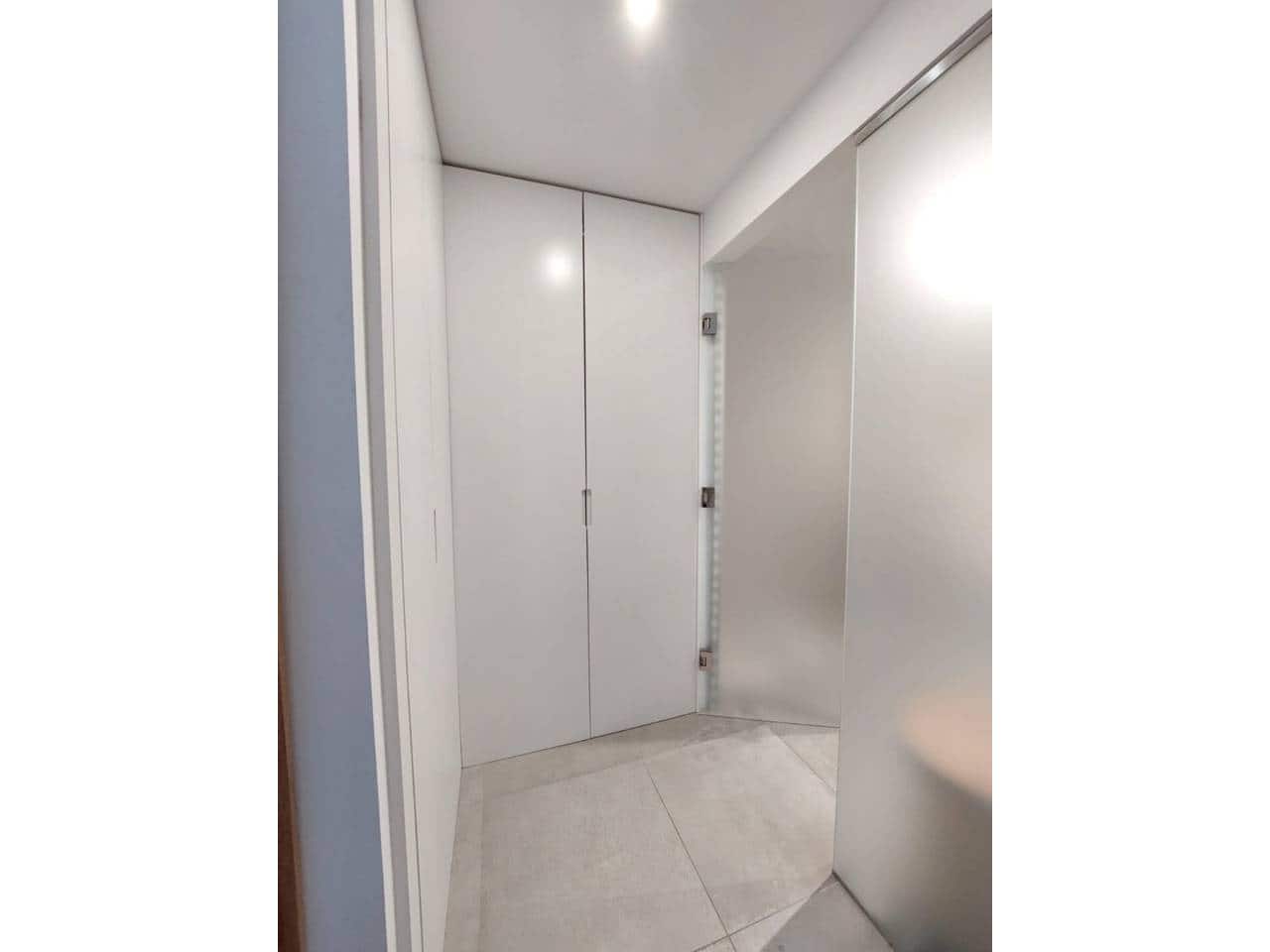 2 soverom Leilighet til salgs i Alicante by med svømmebasseng garasje - € 620 000 (Ref: 9861409)