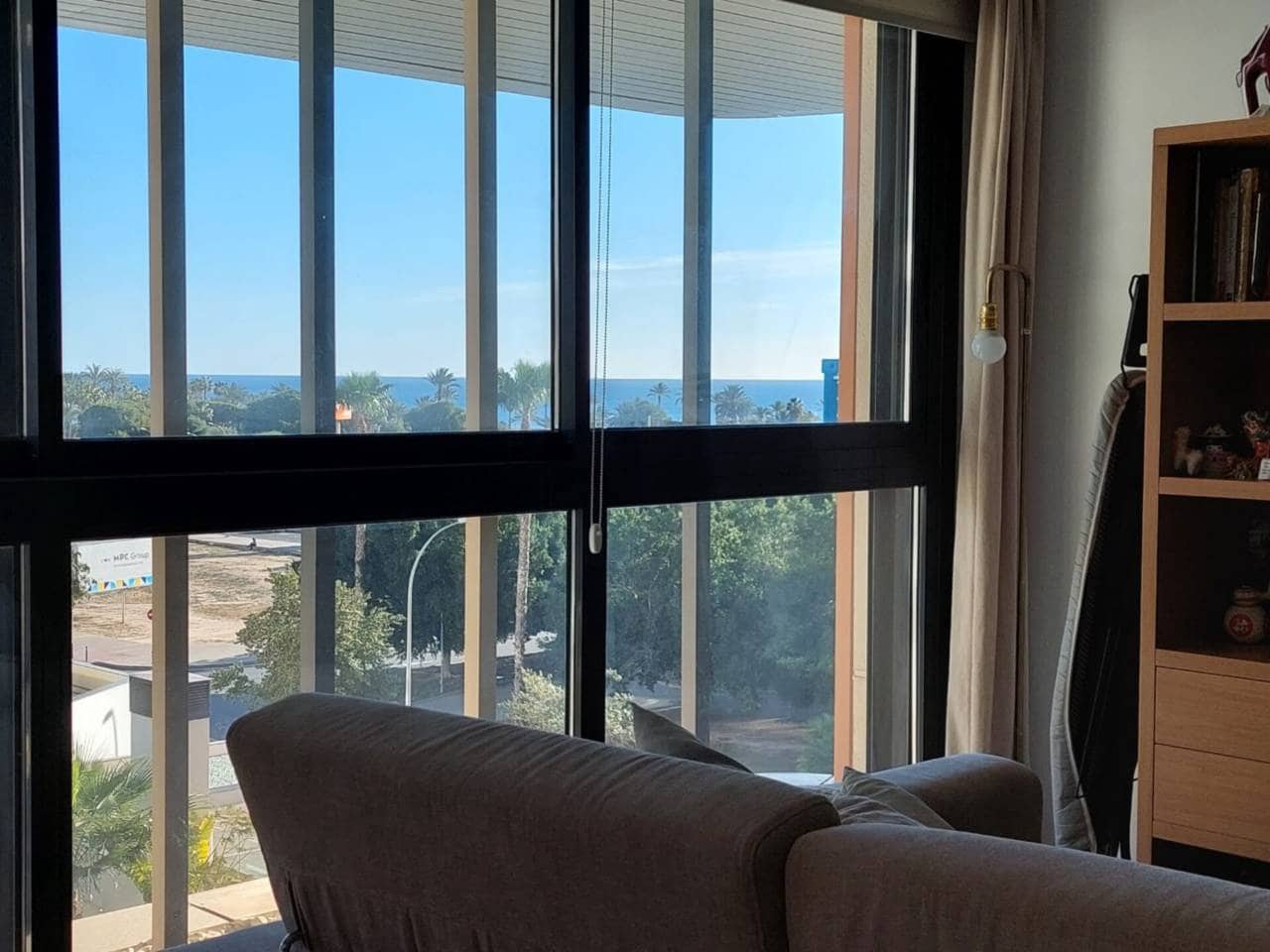 2 soverom Leilighet til salgs i Alicante by med svømmebasseng garasje - € 620 000 (Ref: 9861409)