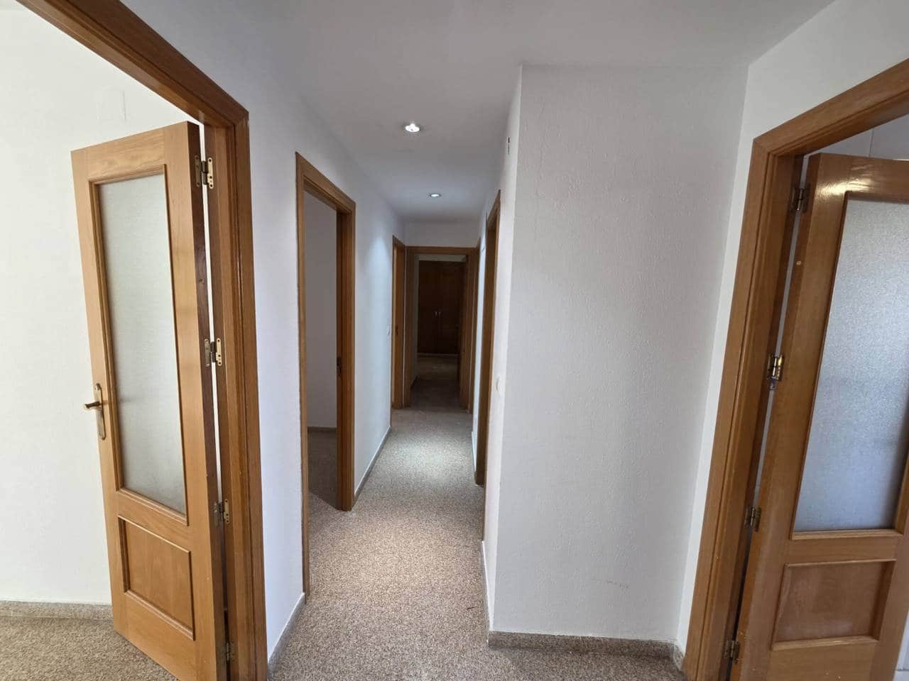 4 Zimmer Wohnung zu vermieten in Alicante / Alacant Stadt mit Pool Garage - 1.500 € (Ref: 9863710)