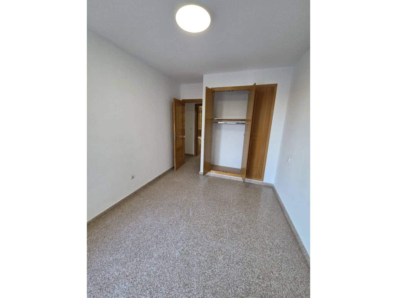 4 Zimmer Wohnung zu vermieten in Alicante / Alacant Stadt mit Pool Garage - 1.500 € (Ref: 9863710)
