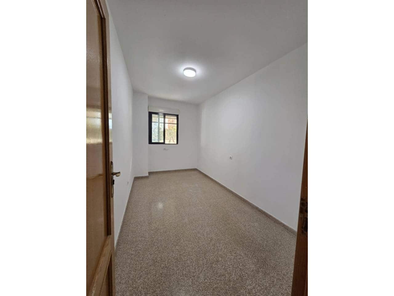 4 Zimmer Wohnung zu vermieten in Alicante / Alacant Stadt mit Pool Garage - 1.500 € (Ref: 9863710)