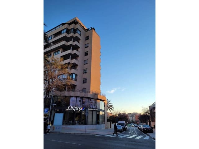 Appartement de 4 chambres à louer à Alicante ville avec piscine garage - 1 500 € (Ref: 9863710)