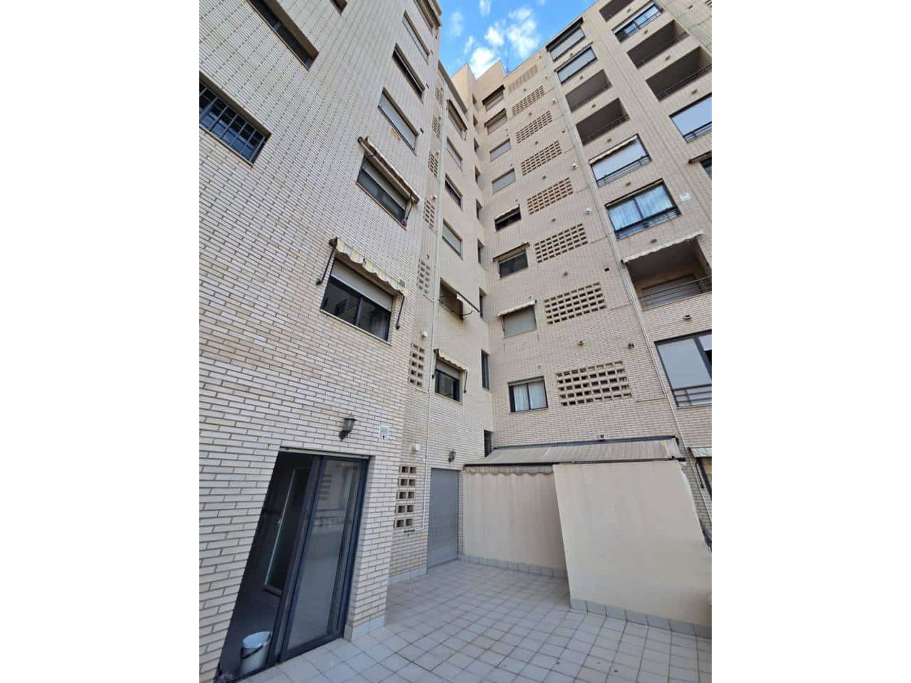 4 Zimmer Wohnung zu vermieten in Alicante / Alacant Stadt mit Pool Garage - 1.500 € (Ref: 9863710)