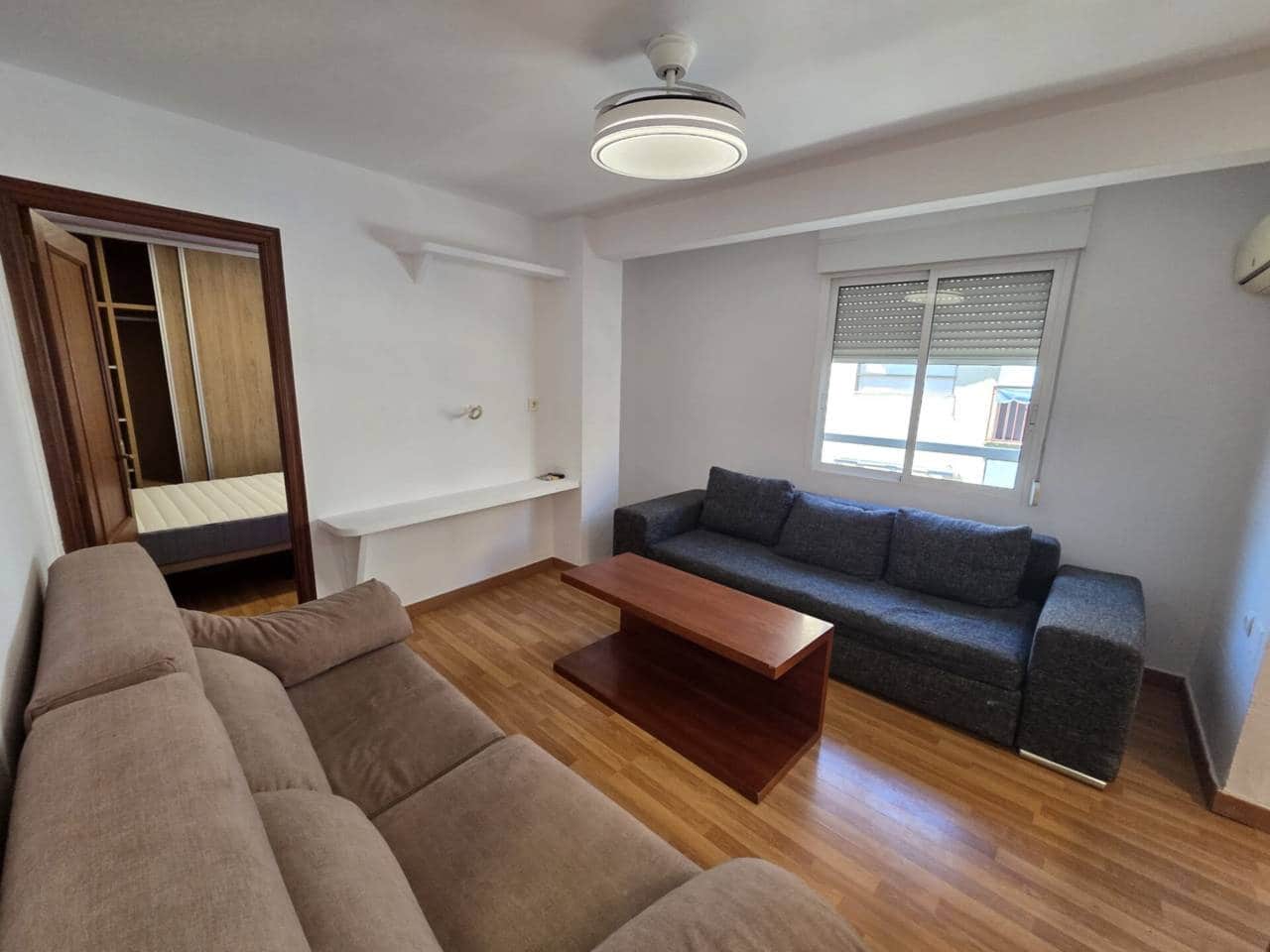 2 bedroom Apartment for rent in Alicante / Alacant city - € 900 (Ref: 9871658)