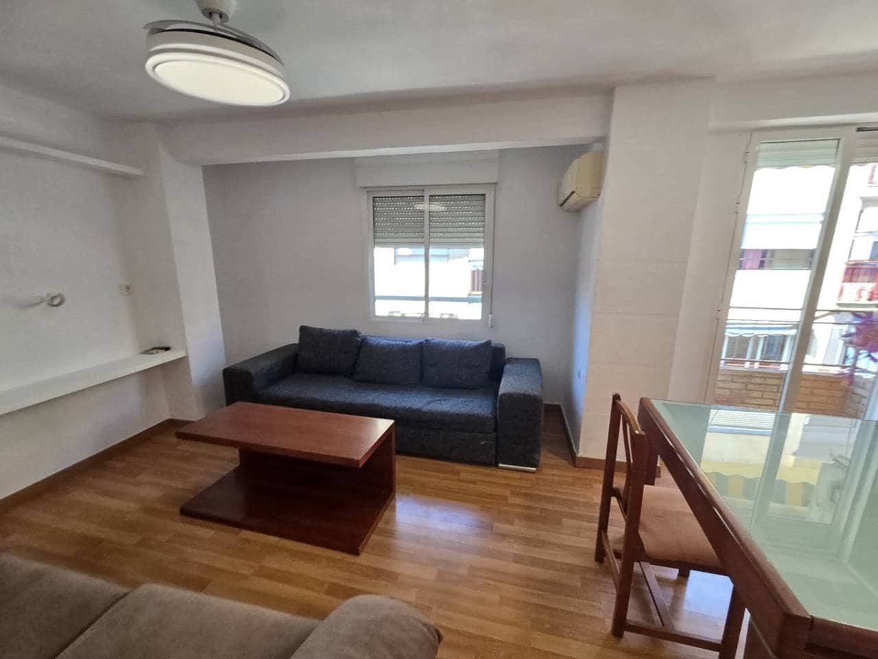 2 bedroom Apartment for rent in Alicante / Alacant city - € 900 (Ref: 9871658)