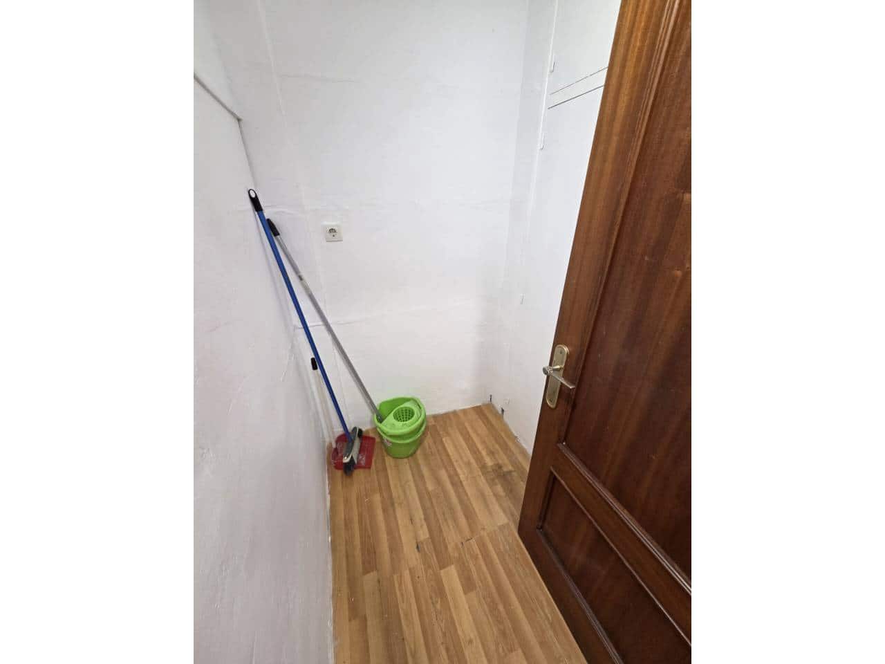 2 bedroom Apartment for rent in Alicante / Alacant city - € 900 (Ref: 9871658)