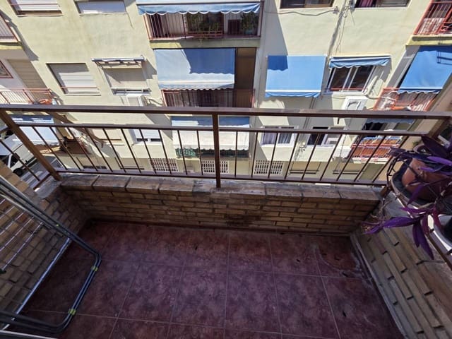 2 bedroom Apartment for rent in Alicante / Alacant city - € 900 (Ref: 9871658)