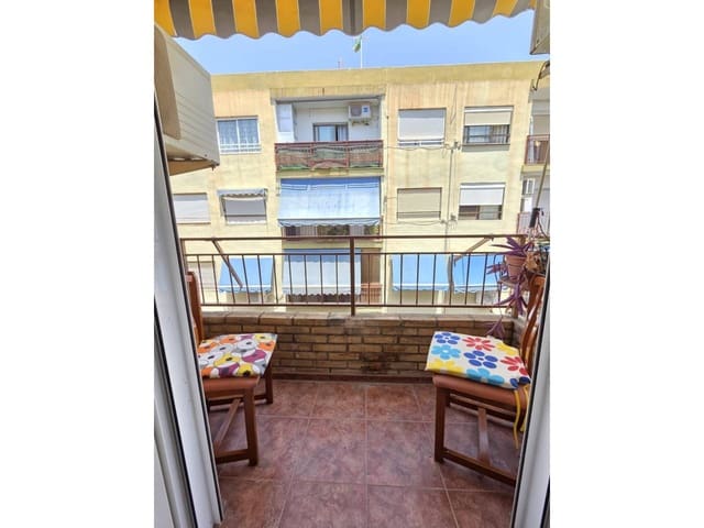 2 Zimmer Apartment zu vermieten in Alicante / Alacant Stadt - 900 € (Ref: 9871658)