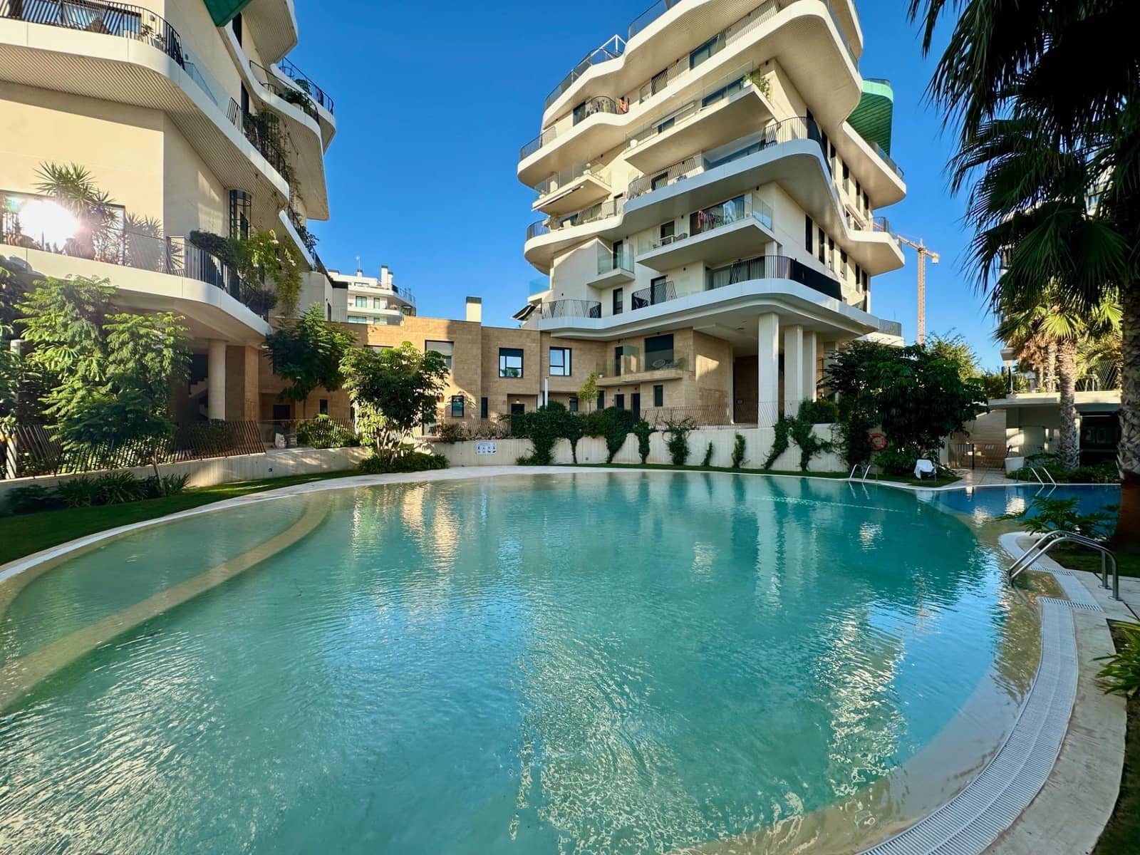 2 soveværelse Lejlighed til leje i La Villajoyosa / Vila Joiosa med swimmingpool - € 1.900 (Ref: 10005624)