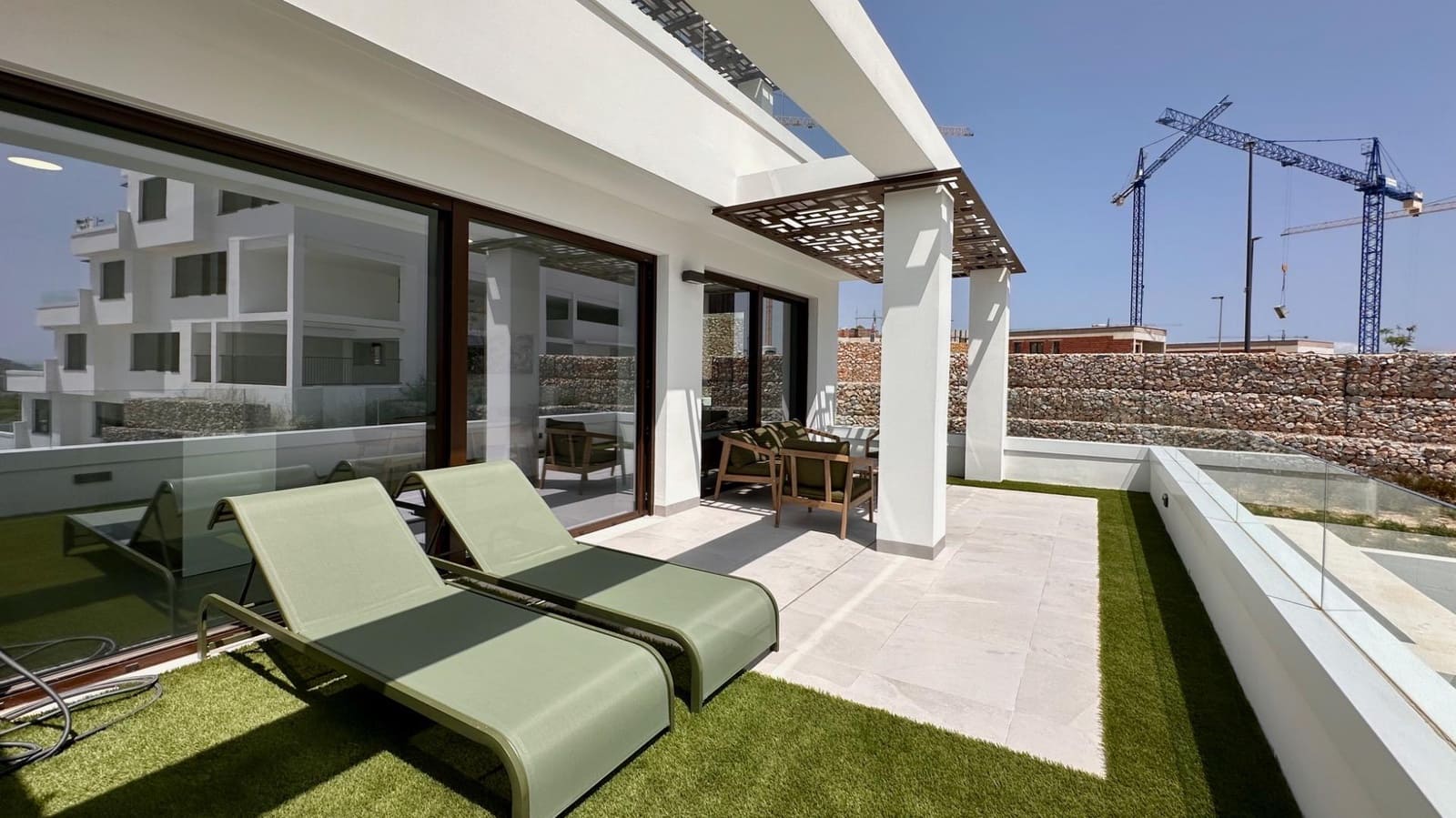 2 Zimmer Apartment zu vermieten in Finestrat mit Pool Garage - 2.050 € (Ref: 10011471)