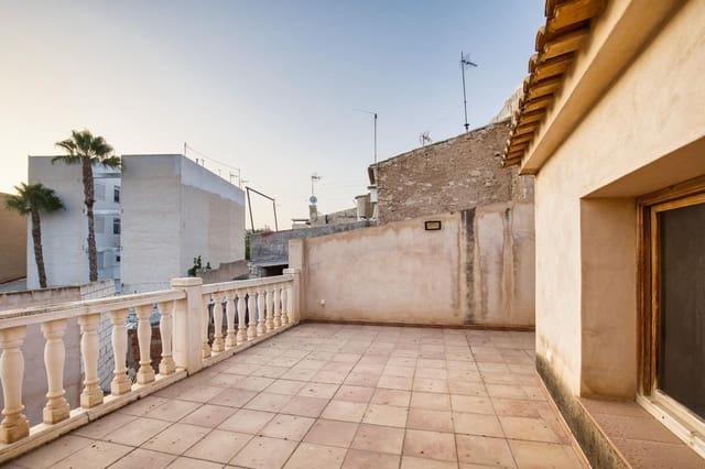 6 bedroom Townhouse for sale in Novelda with garage - € 335,000 (Ref: 10011475)