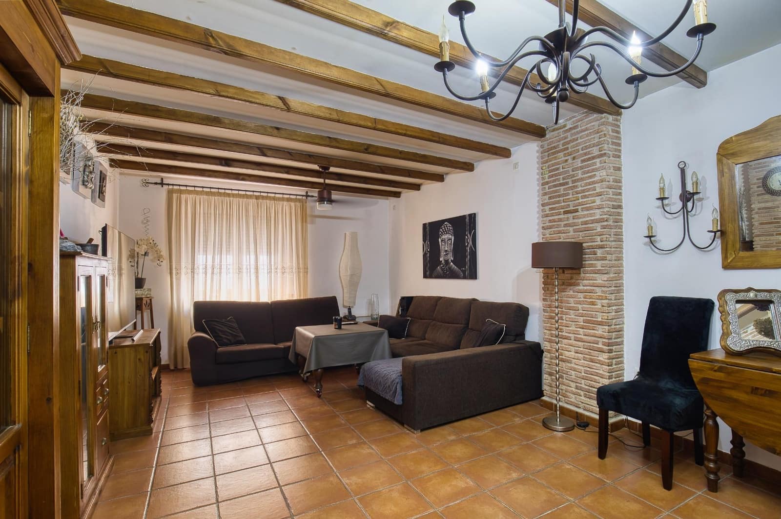 6 bedroom Townhouse for sale in Novelda with garage - € 335,000 (Ref: 10011475)