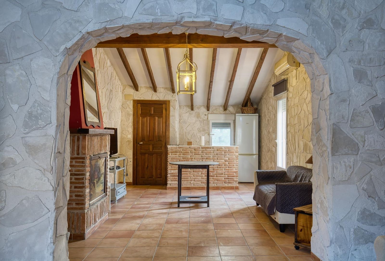 6 bedroom Townhouse for sale in Novelda with garage - € 335,000 (Ref: 10011475)