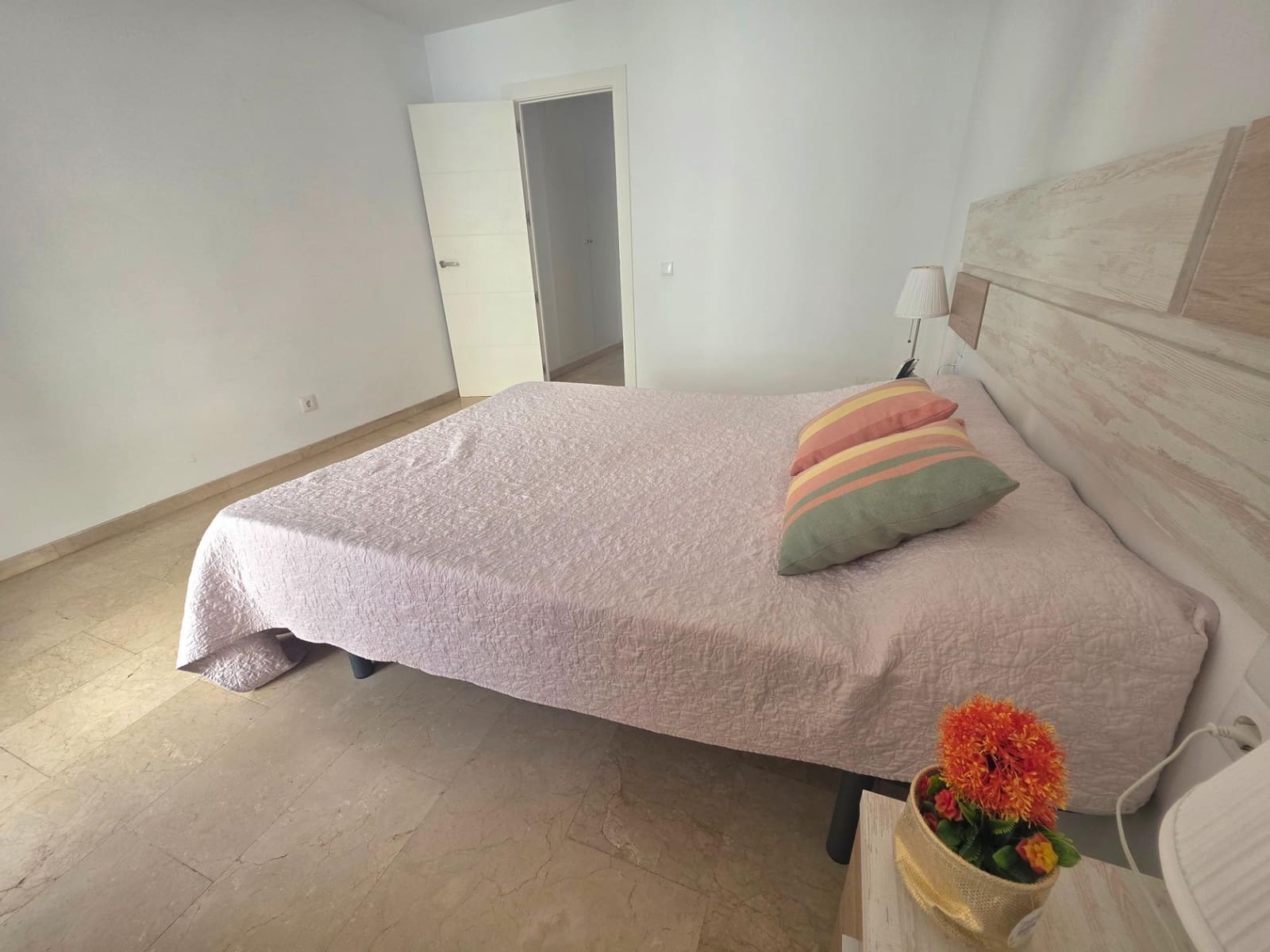4 bedroom Flat for sale in Alicante / Alacant city - € 348,000 (Ref: 10013352)