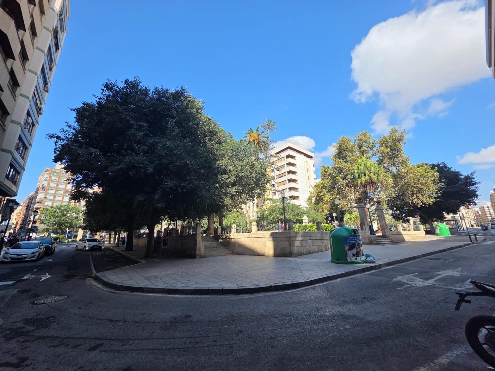 4 bedroom Flat for sale in Alicante / Alacant city - € 348,000 (Ref: 10013352)