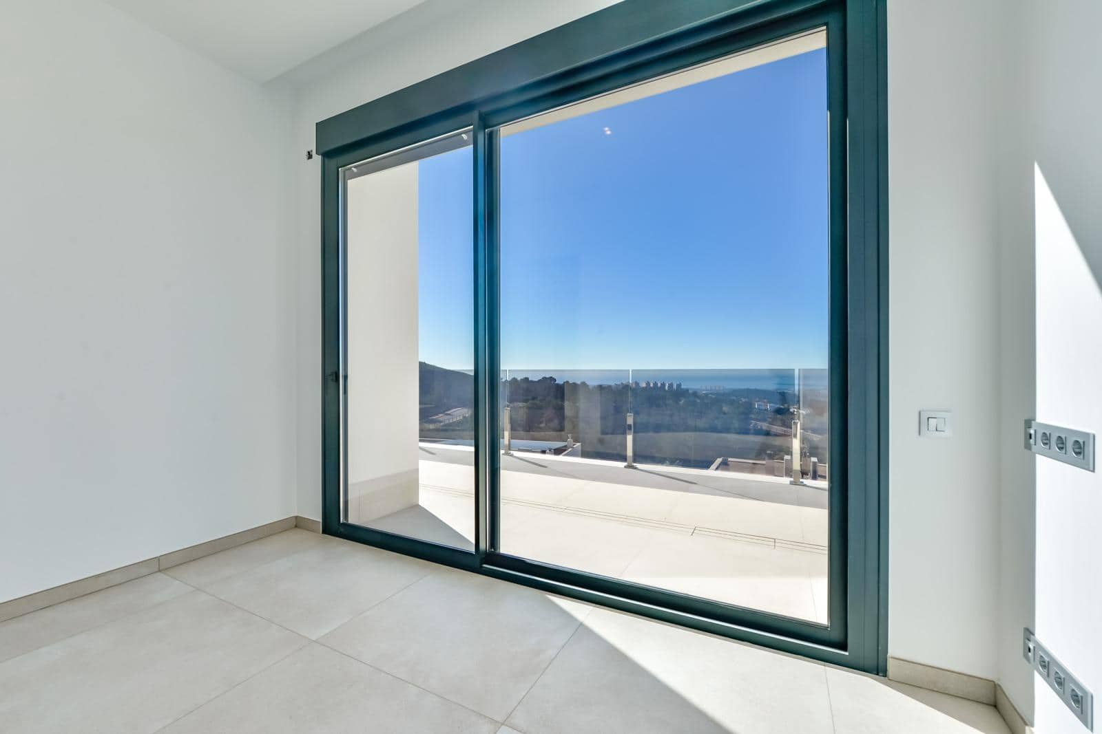 6 soveværelse Villa til salg i Finestrat med swimmingpool garage - € 2.950.000 (Ref: 10015584)