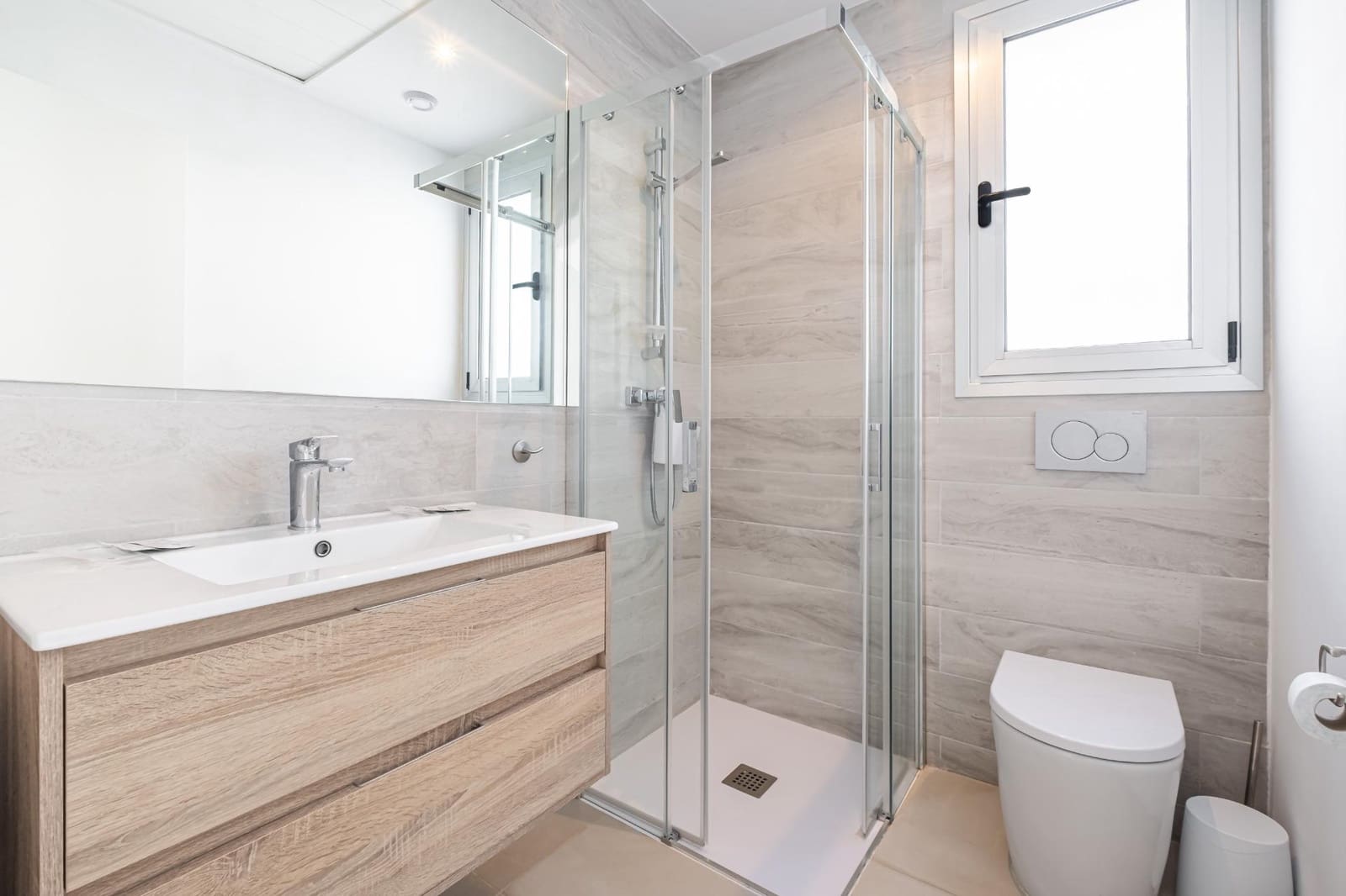2 quarto Apartamento para arrendar em Finestrat com piscina garagem - 1 590 € (Ref: 10019216)