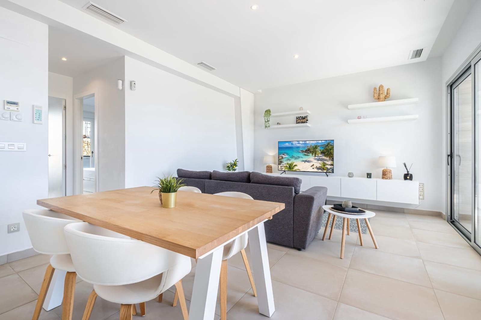2 quarto Apartamento para arrendar em Finestrat com piscina garagem - 1 590 € (Ref: 10019216)