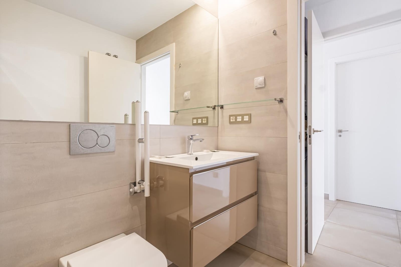 2 quarto Apartamento para arrendar em Finestrat com piscina garagem - 1 590 € (Ref: 10019216)
