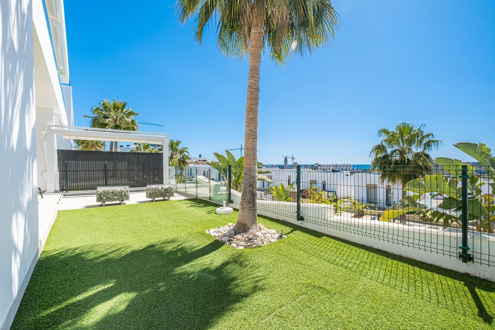 2 quarto Apartamento para arrendar em Finestrat com piscina garagem - 1 590 € (Ref: 10019216)