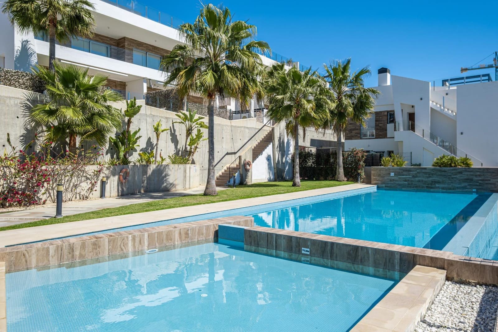 2 quarto Apartamento para arrendar em Finestrat com piscina garagem - 1 590 € (Ref: 10019216)