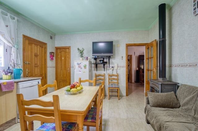 4 chambre Villa/Maison à vendre à Montepinar - La Aparecida - Raiguero, Orihuela avec piscine garage - 319 900 € (Ref: 10020926)