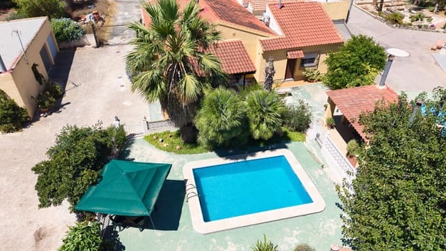 4 chambre Villa/Maison à vendre à Montepinar - La Aparecida - Raiguero, Orihuela avec piscine garage - 319 900 € (Ref: 10020926)