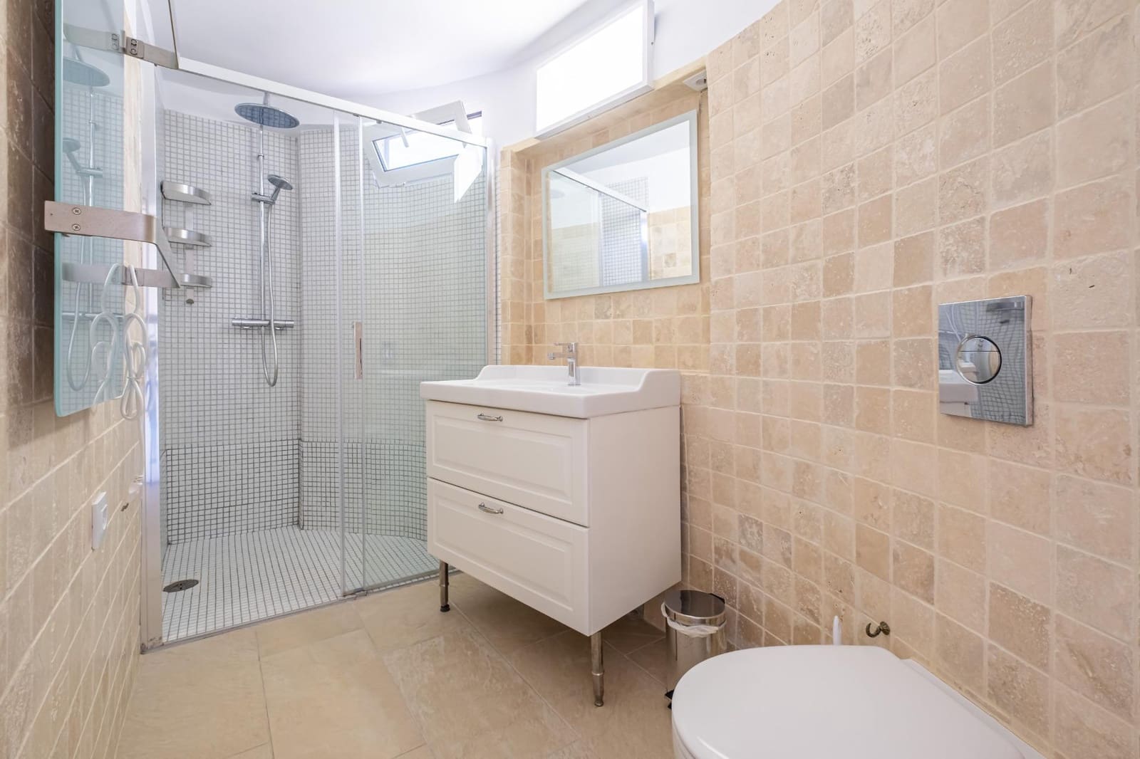 Negocio de 9 habitaciones en Benissa en venta con piscina garaje - 2.150.000 € (Ref: 10020939)