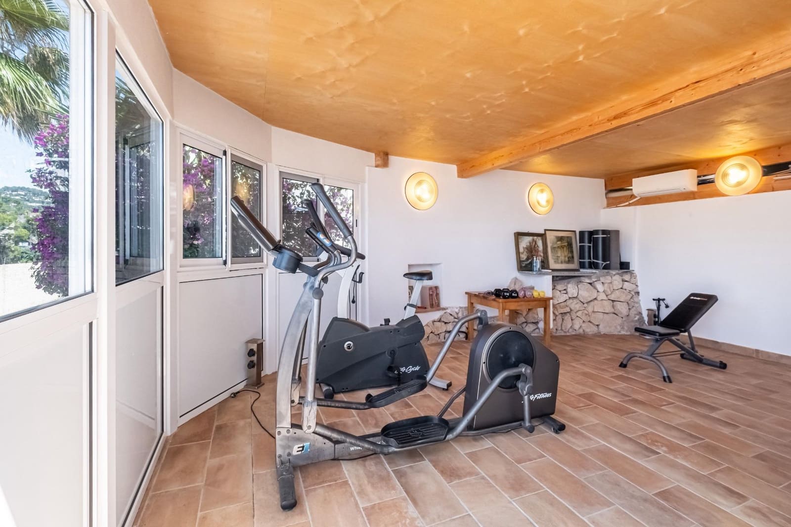 Negocio de 9 habitaciones en Benissa en venta con piscina garaje - 2.150.000 € (Ref: 10020939)