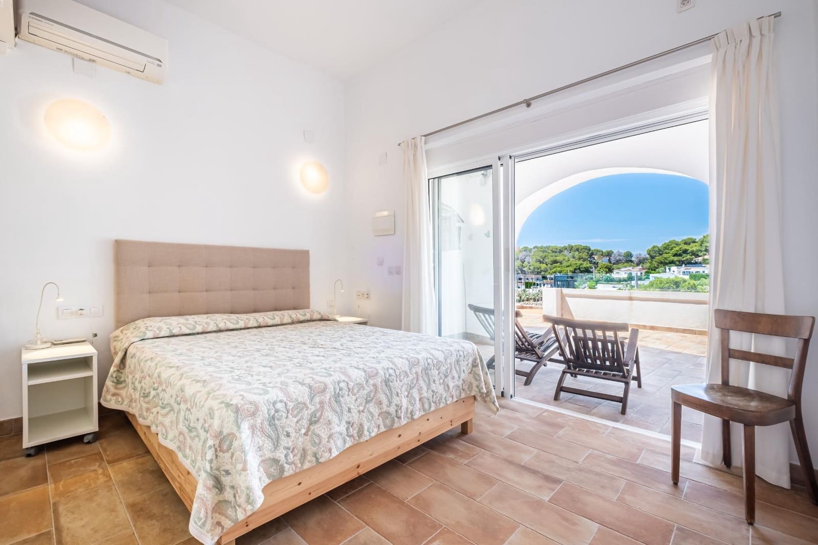 Negocio de 9 habitaciones en Benissa en venta con piscina garaje - 2.150.000 € (Ref: 10020939)