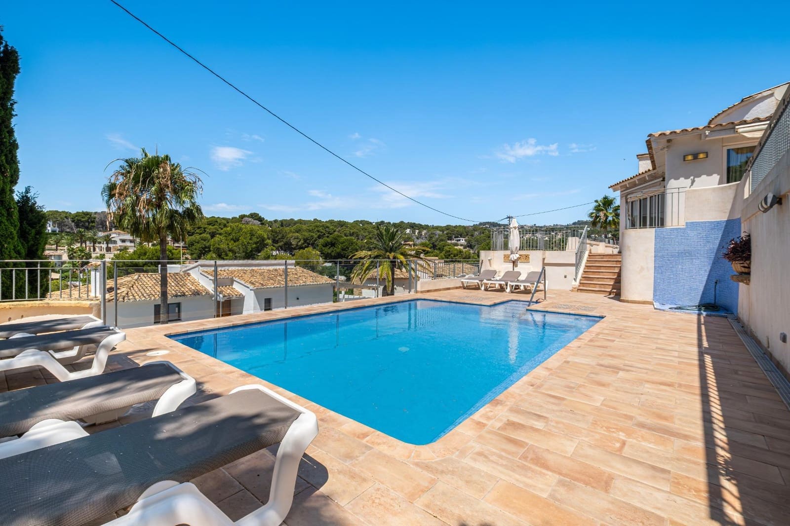 Negocio de 9 habitaciones en Benissa en venta con piscina garaje - 2.150.000 € (Ref: 10020939)