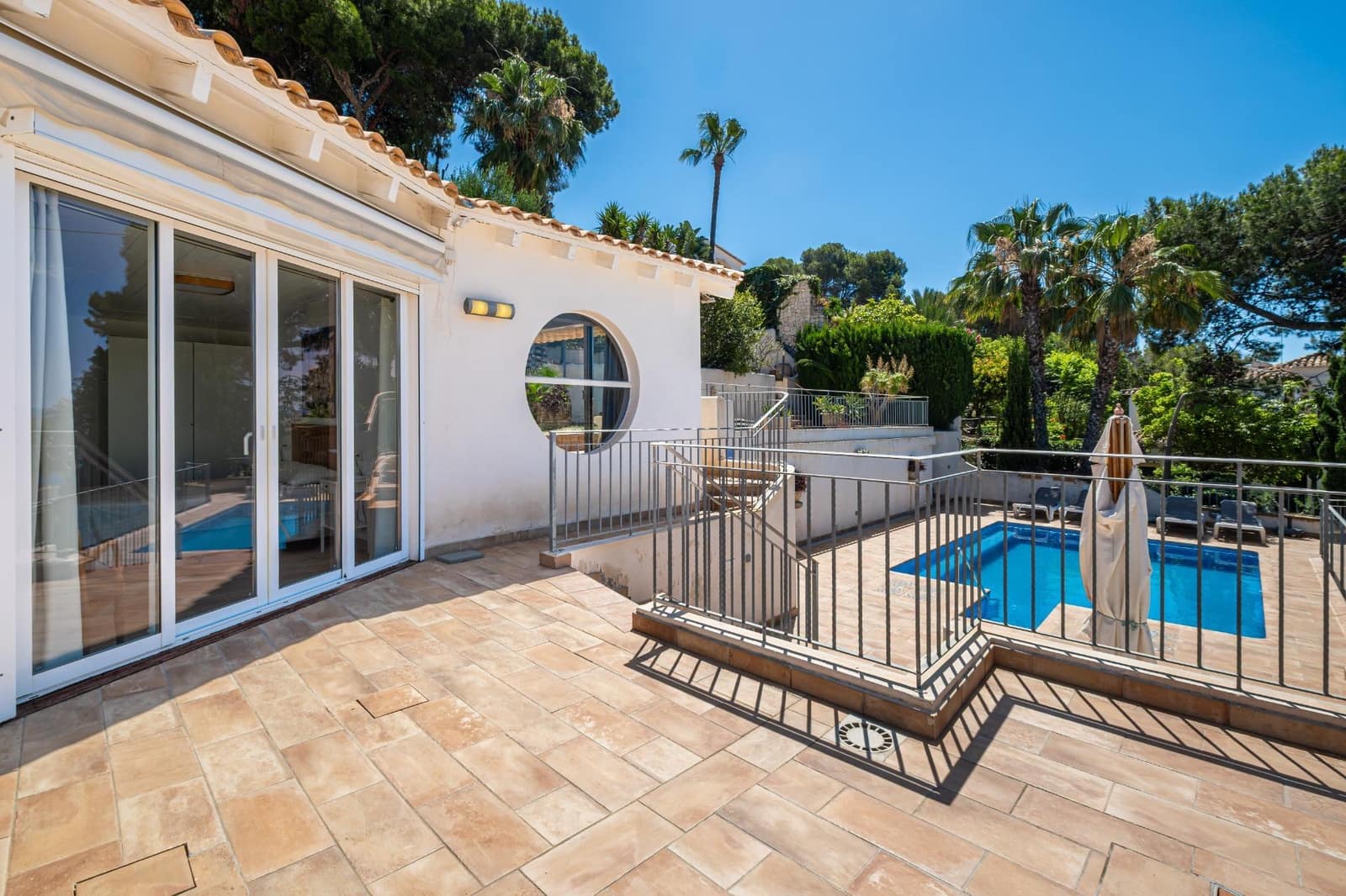 Negocio de 9 habitaciones en Benissa en venta con piscina garaje - 2.150.000 € (Ref: 10020939)