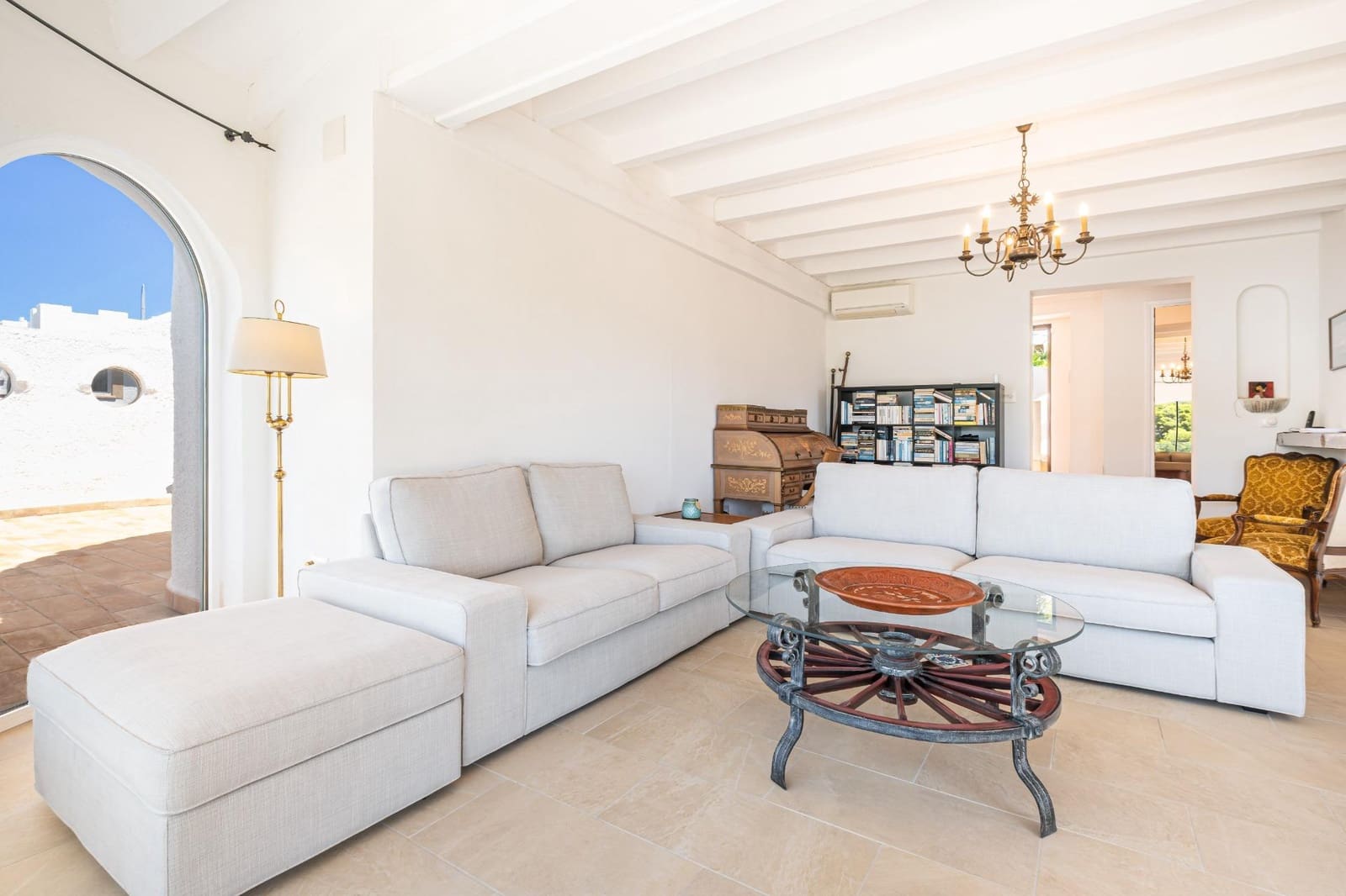 Negocio de 9 habitaciones en Benissa en venta con piscina garaje - 2.150.000 € (Ref: 10020939)