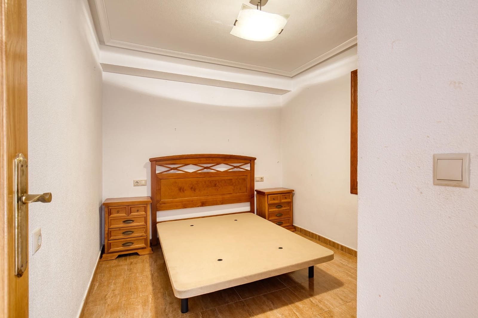 Chalet de 6 habitaciones en Torrevieja en venta con piscina garaje - 429.900 € (Ref: 10022484)
