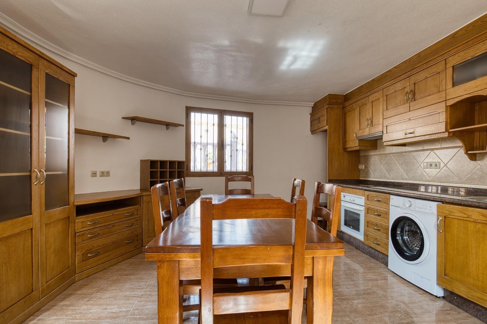 Chalet de 6 habitaciones en Torrevieja en venta con piscina garaje - 429.900 € (Ref: 10022484)