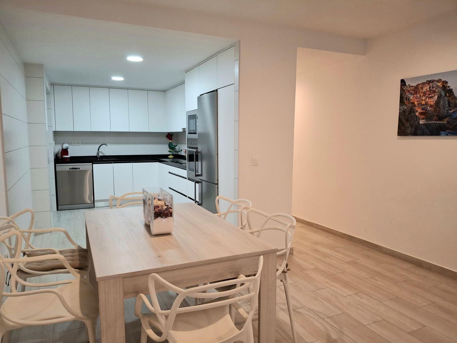 3 soverom Leilighet til leie i Torrevieja - € 1 200 (Ref: 10022485)
