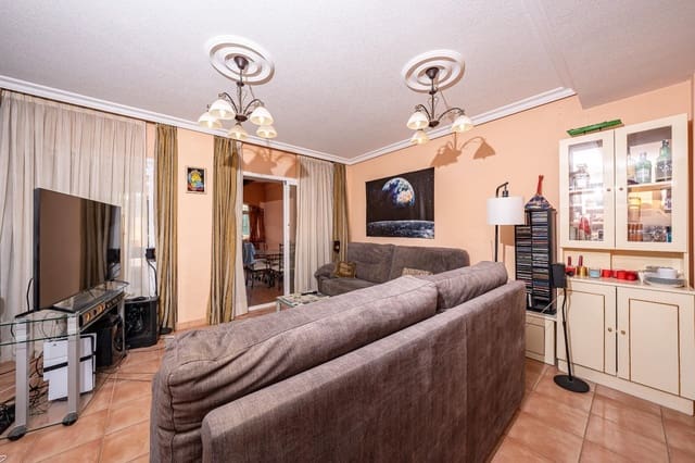 3 sovrum Radhus till salu i La Nucia med pool garage - 299 000 € (Ref: 10024144)