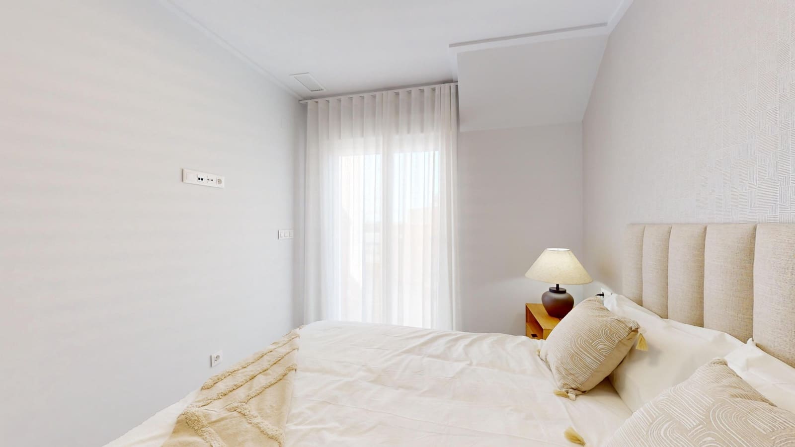 3 Zimmer Apartment zu verkaufen in Pilar de la Horadada mit Pool Garage - 299.900 € (Ref: 10025623)