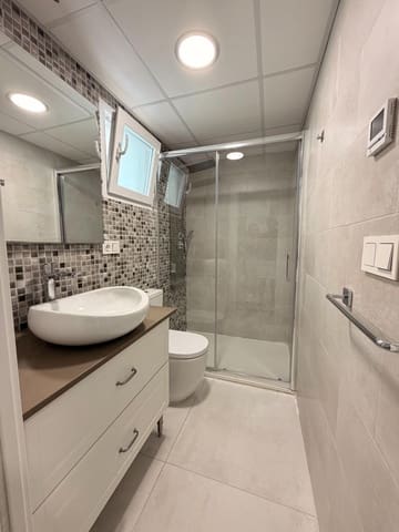 3 soveværelse Lejlighed til leje i Gran Alacant, Santa Pola - € 1.200 (Ref: 10025625)
