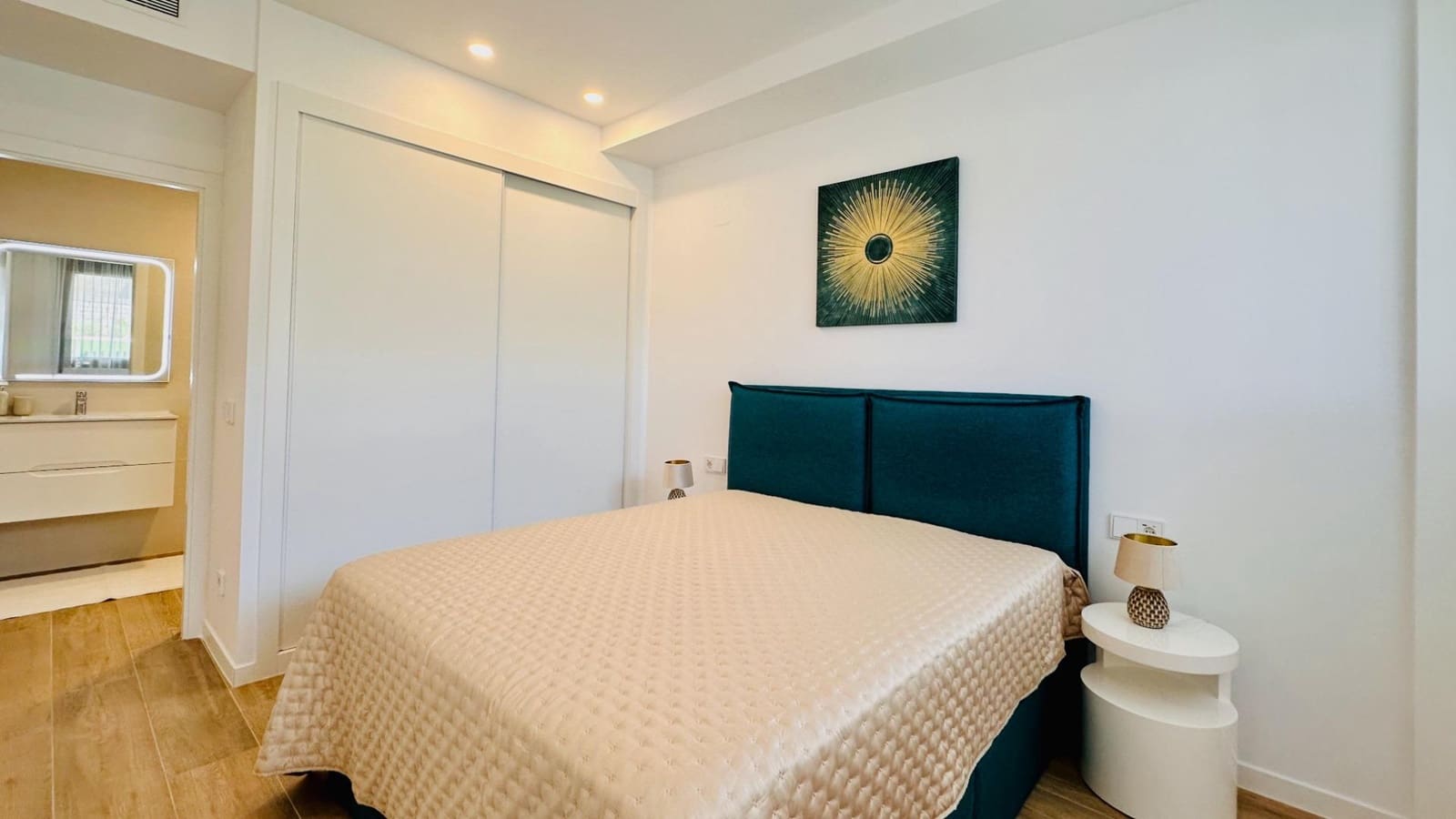 Appartement de 3 chambres à louer à Finestrat avec piscine garage - 3 500 € (Ref: 10025629)